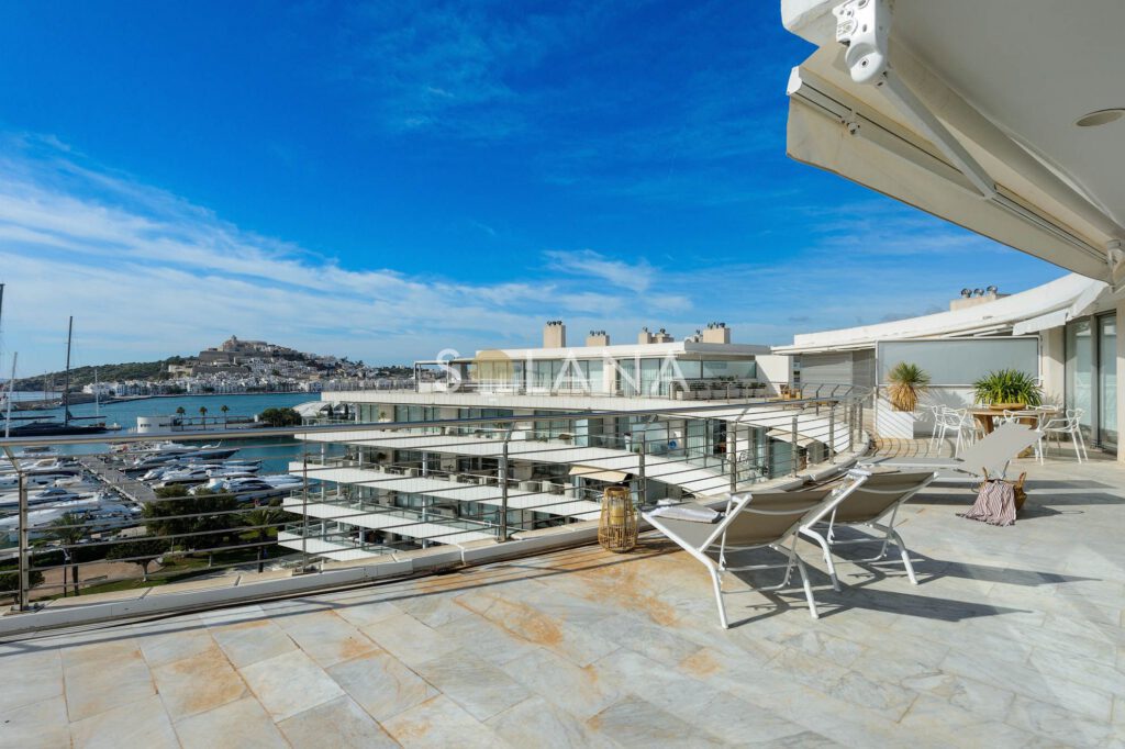 Inmobiliaria Ibiza Solana Real Estate AA-053 37