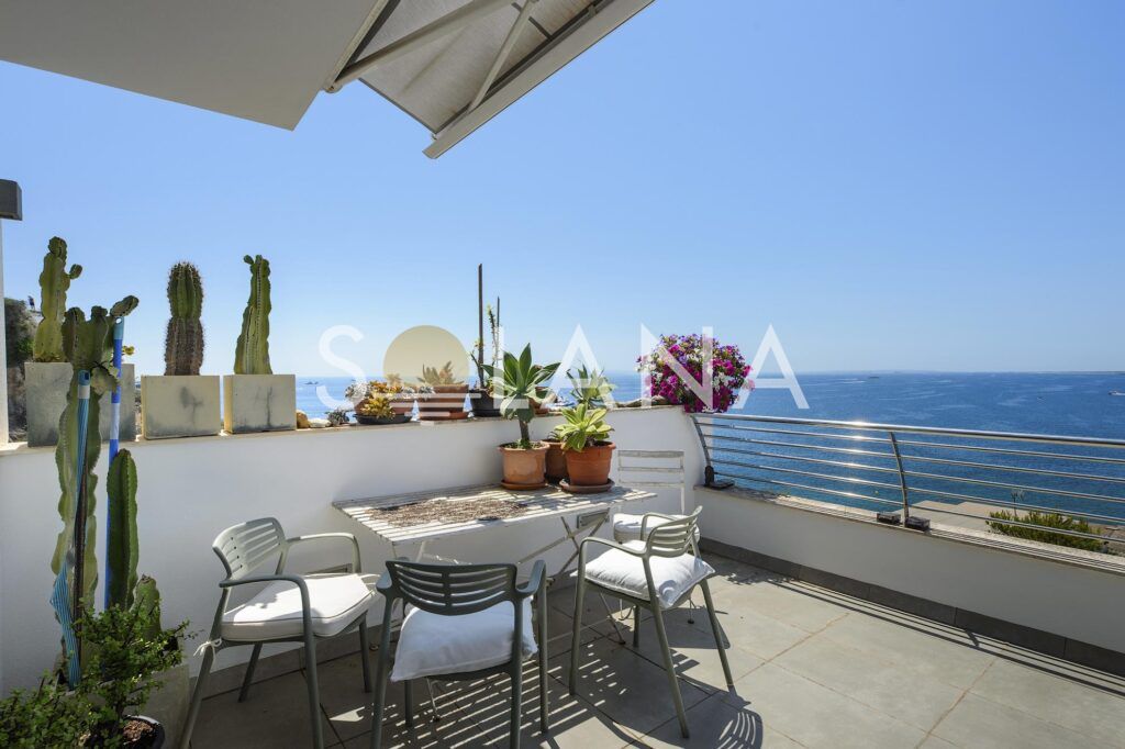 Outdoor dining terrace with sea views in Los Molinos, Ibiza